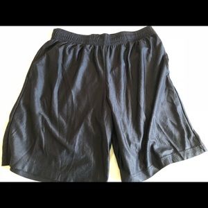 Men’s nike shorts pants
